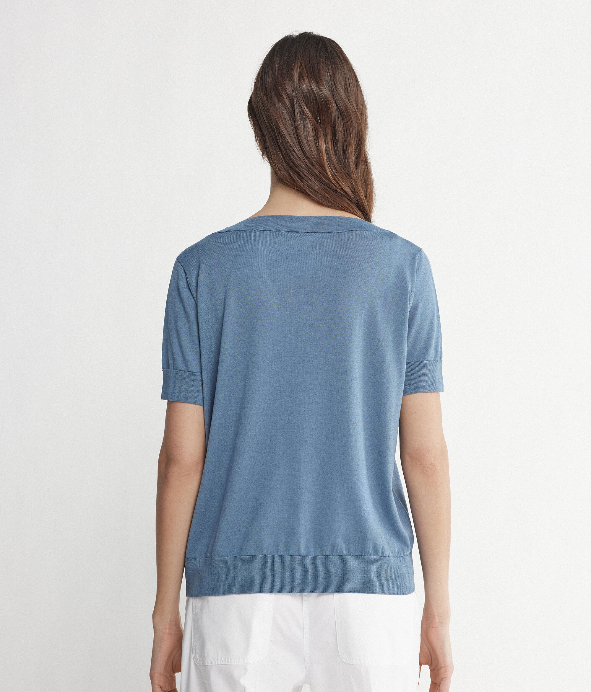 Maglia con Scollo a V a Maniche Corte in Seta Cotone