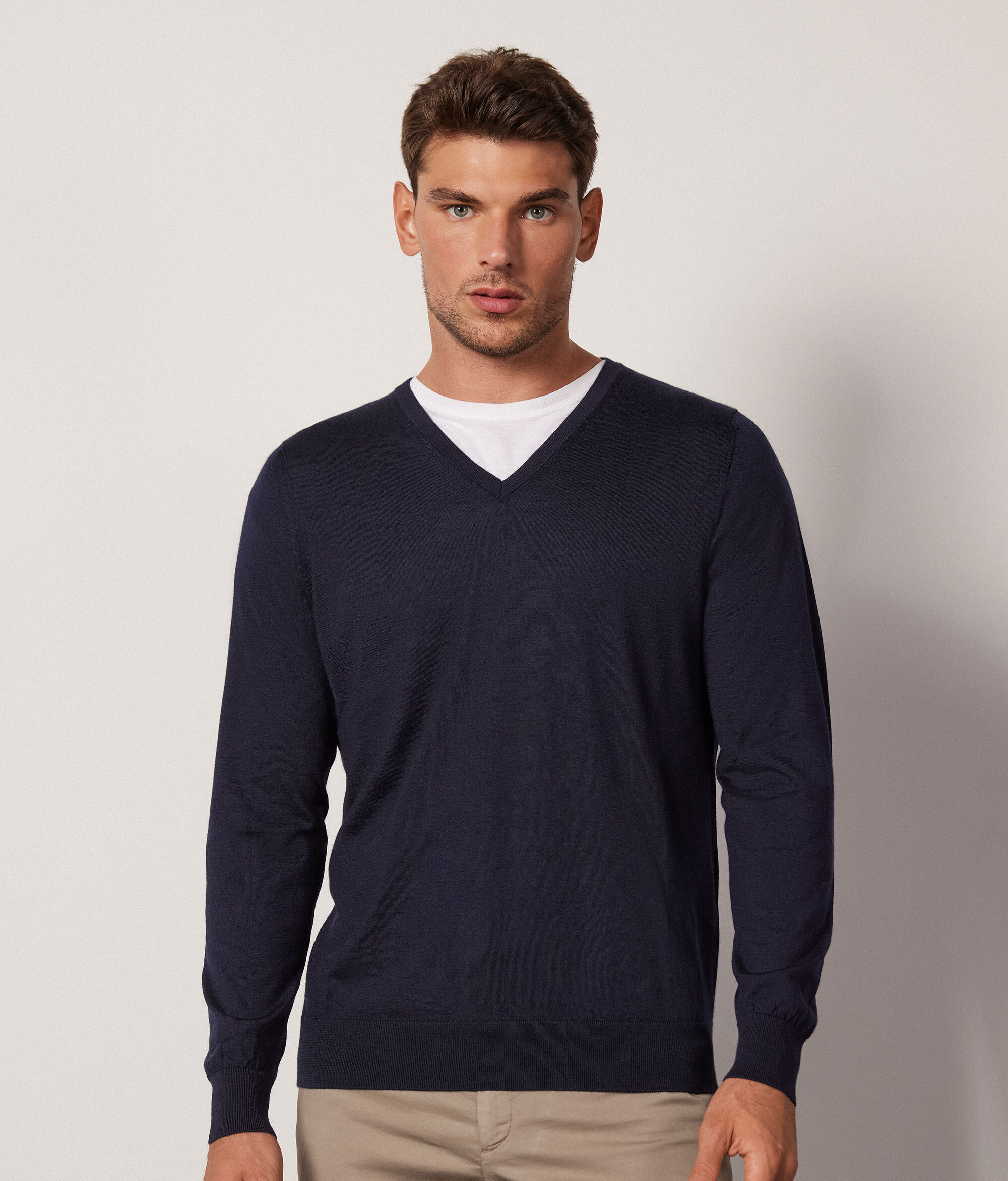 Herren-Pullover mit V-Ausschnitt aus Kaschmir Ultrafine