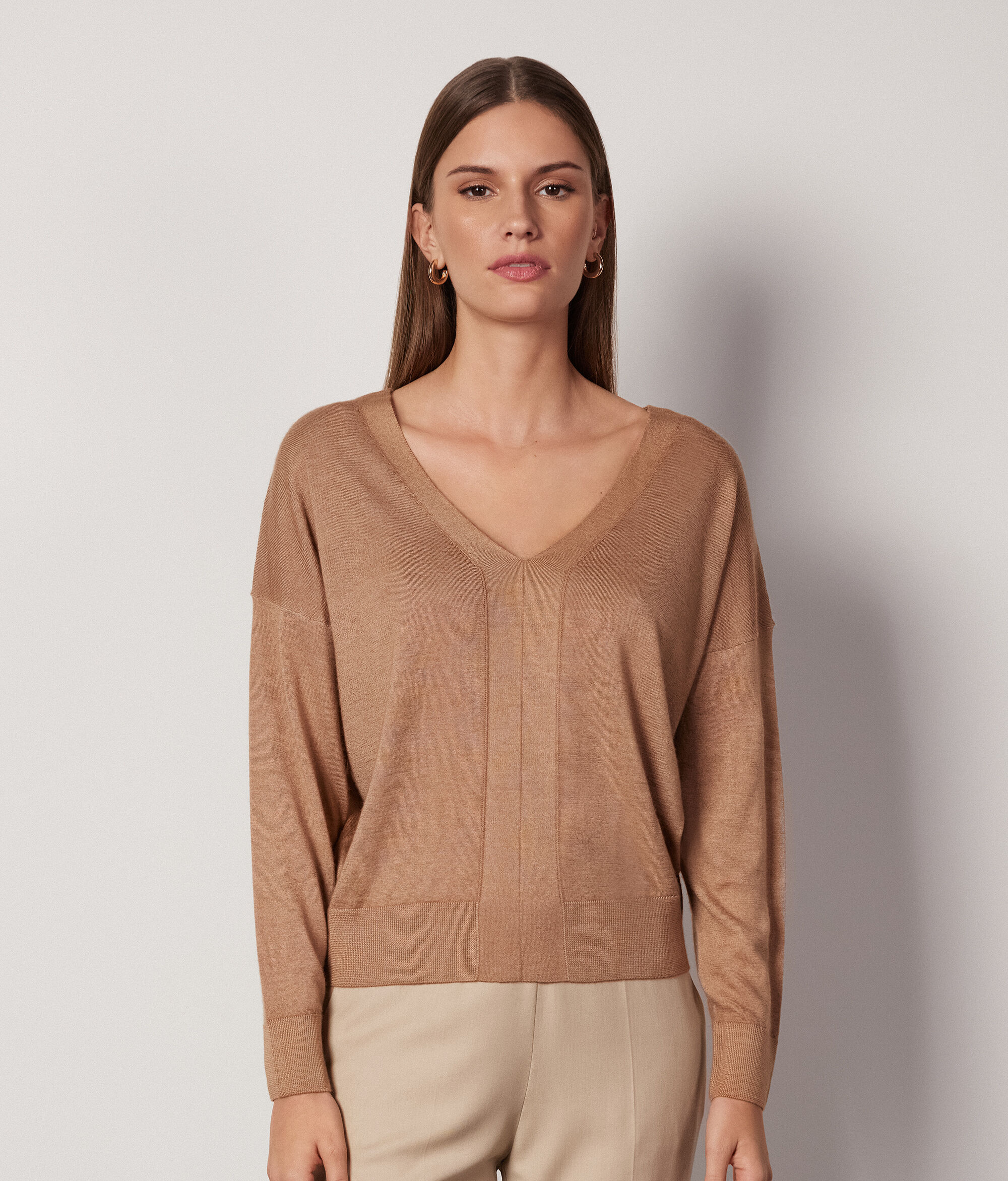 Jersei escot en punta Cashmere Ultrafine