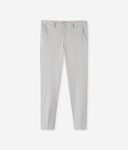 Leichte Chinohose