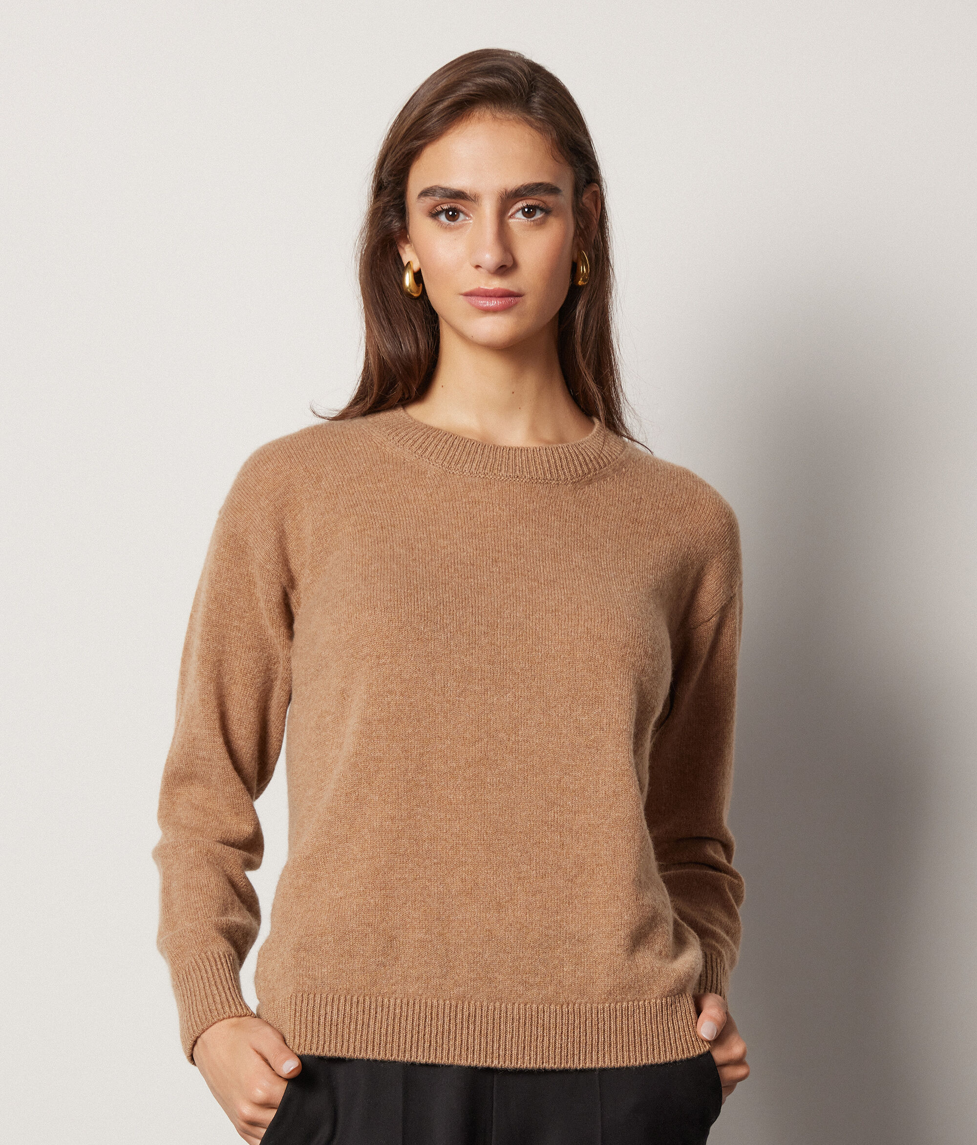 Ultrasoft Cashmere Crewneck Sweater