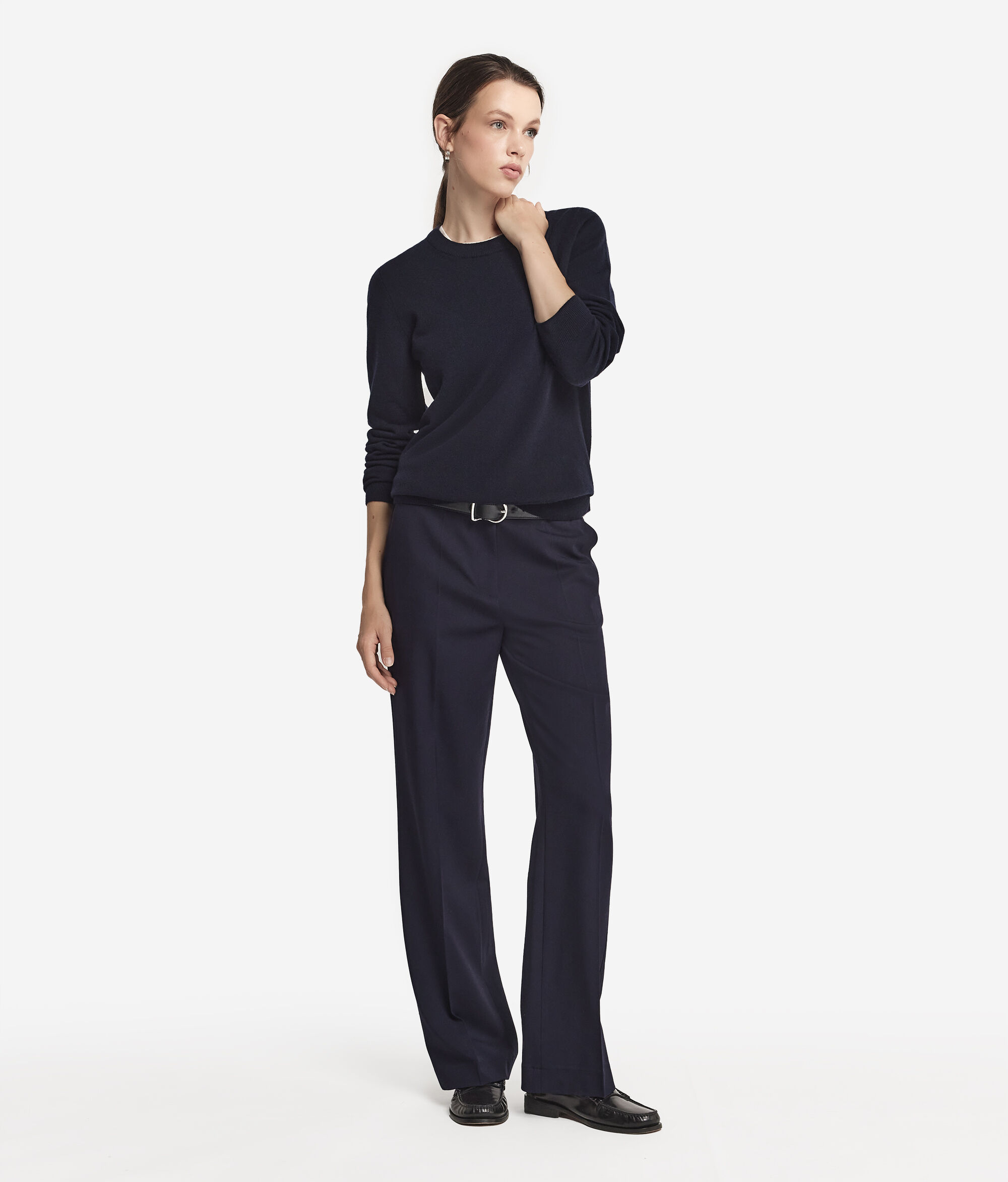 Μακρυμάνικη Μπλούζα από Ultrasoft Cashmere με Στρογγυλή Λαιμόκοψη