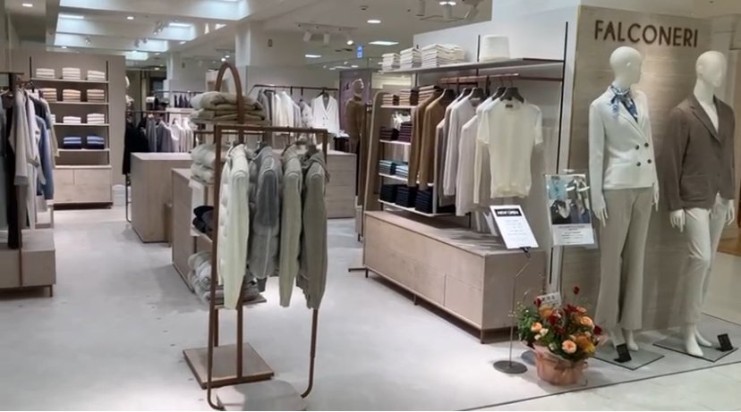 Falconeri 大丸福岡天神店