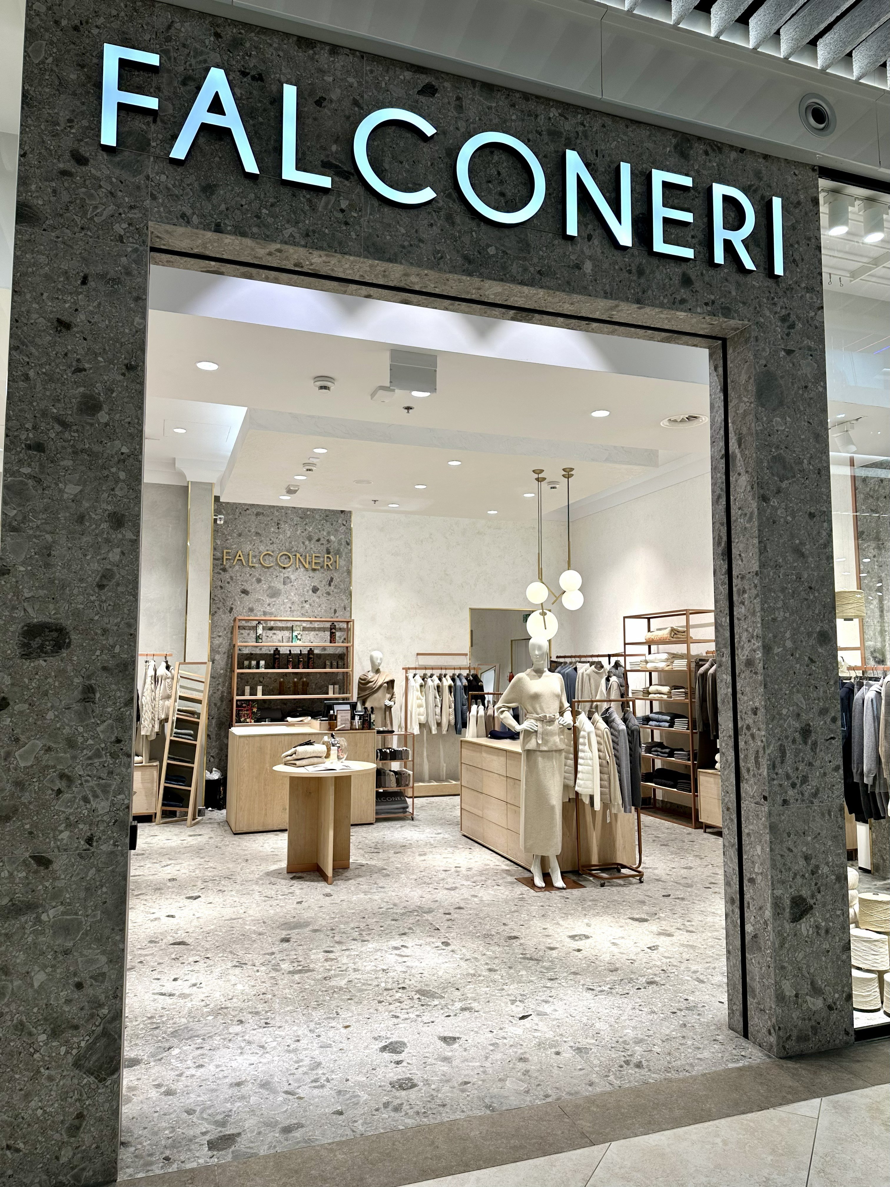 Falconeri ТРЦ "River Mall"