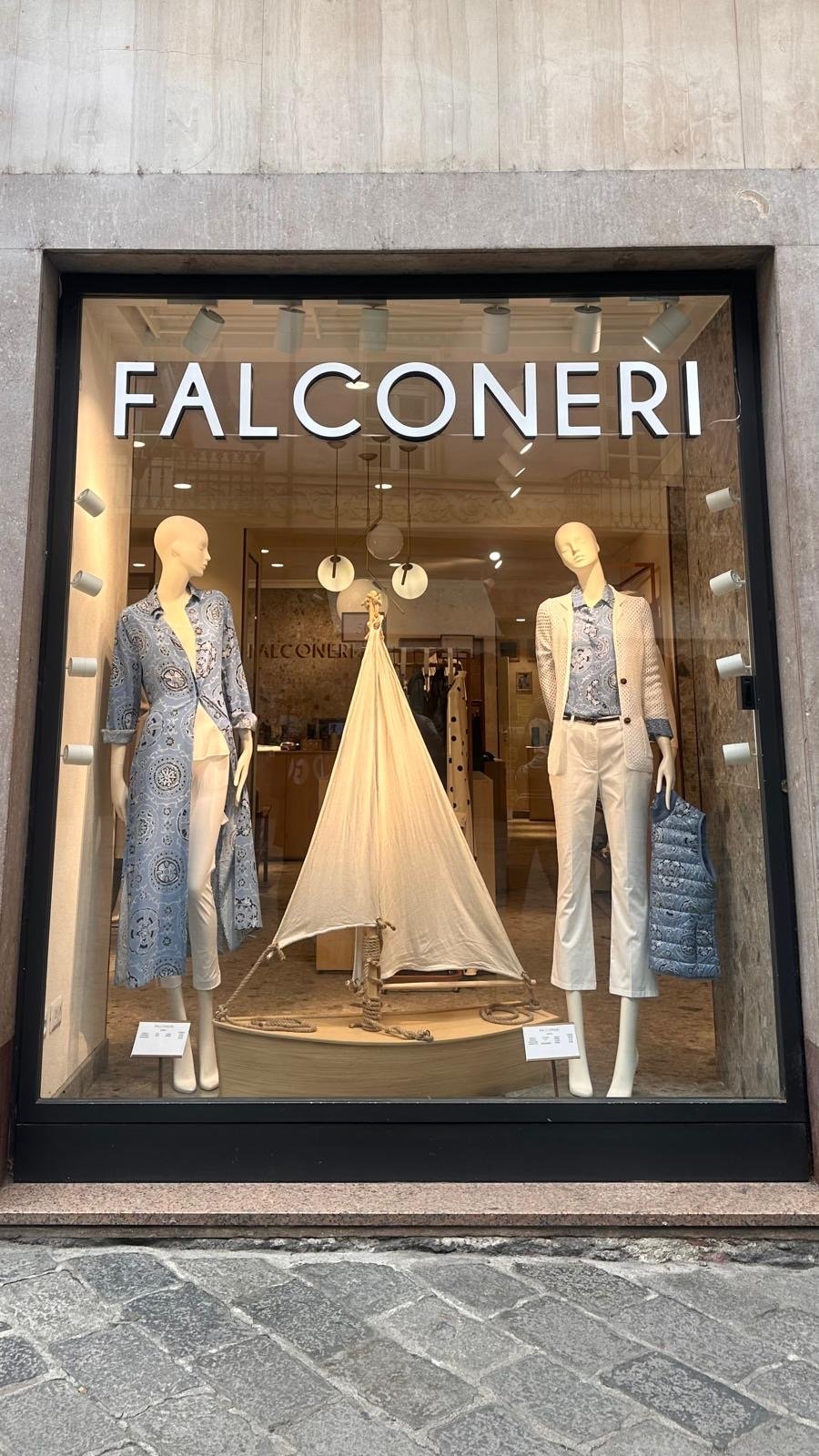 Falconeri AOSTA VIA DE TILLIER