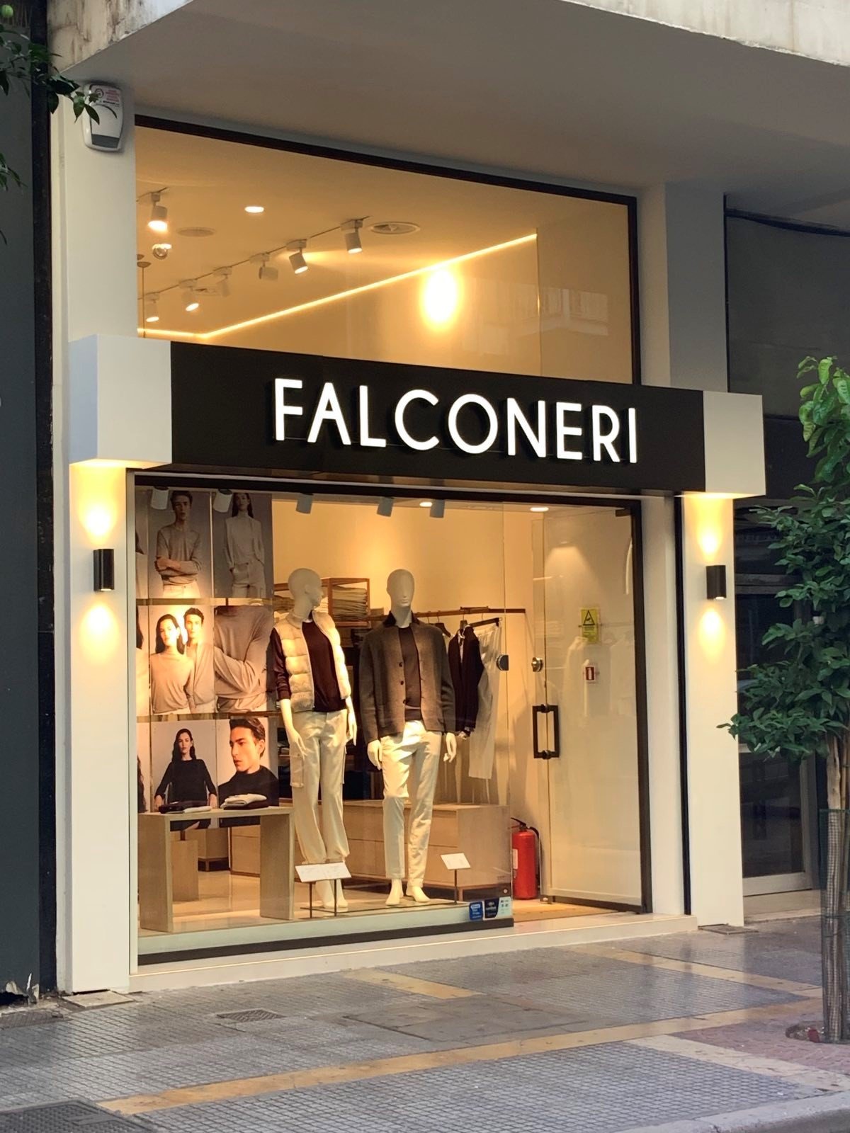 Falconeri  THESSALONIKI MITROPOLEOS