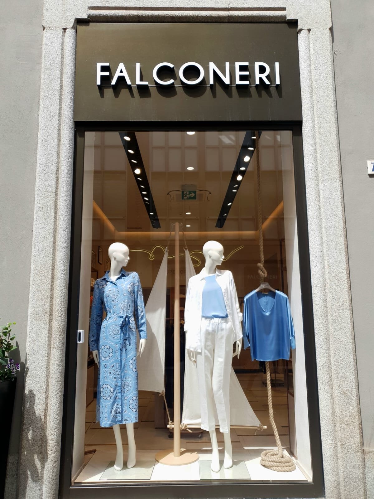 Negozi abbigliamento e cashmere CORSO ROMA 77 75 ALESSANDRIA Falconeri CH